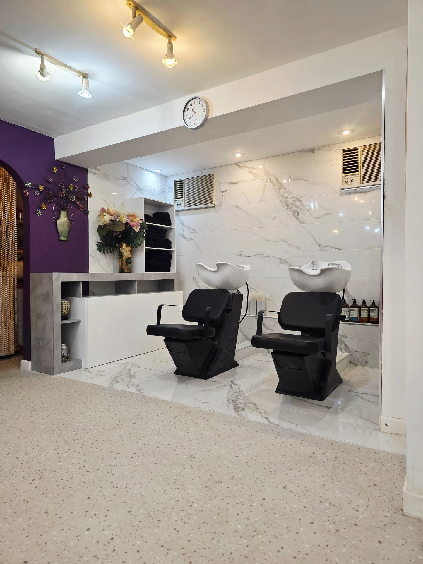 Busy Hair & Beauty Salon Trading for 37 Years in Excellent Trading Location in Shrewsbury (Freehold) ANGLO SWANN BUSINESS BROKERS